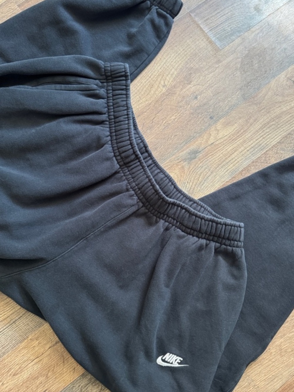 Nike Black Men’s Joggers with White Swoosh and Cuffed Bottoms